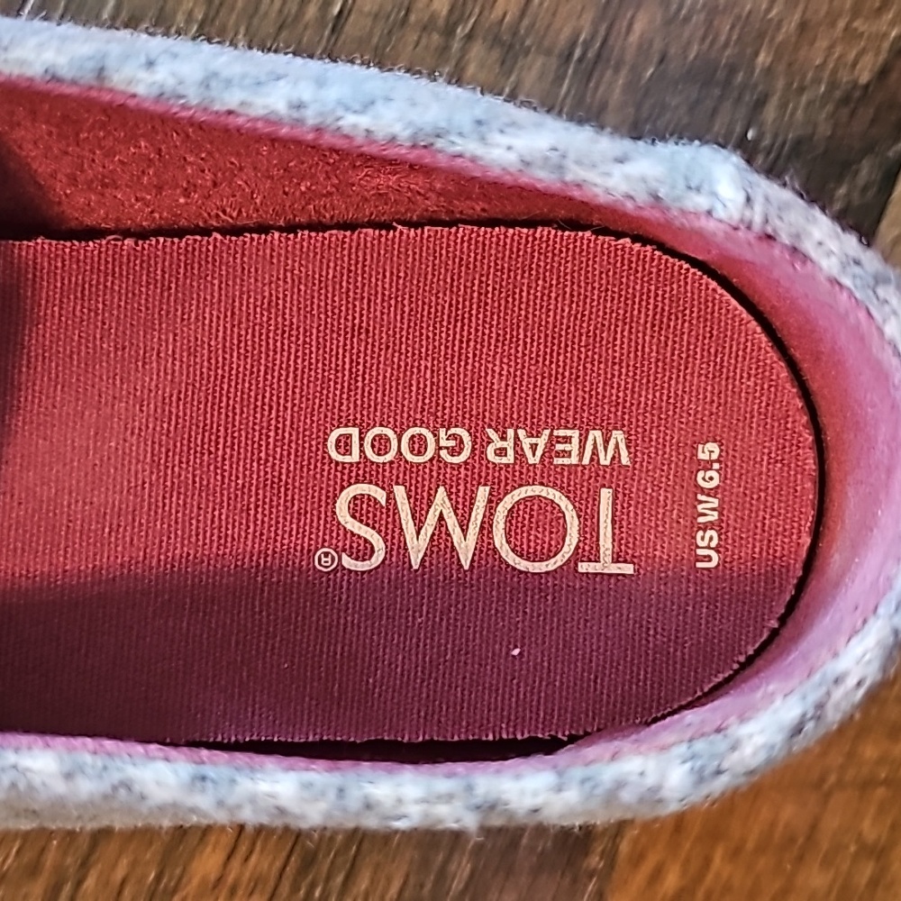 Womens shoes - Picture 3 of 4